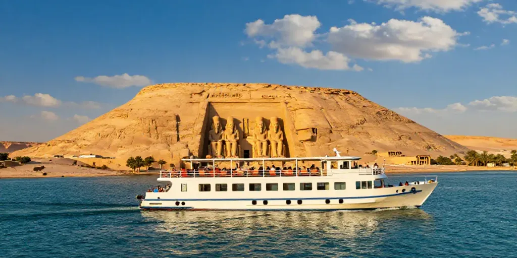 Experience a breathtaking Lake Nasser Cruise with stunning views of Abu Simbel and luxurious amenities.